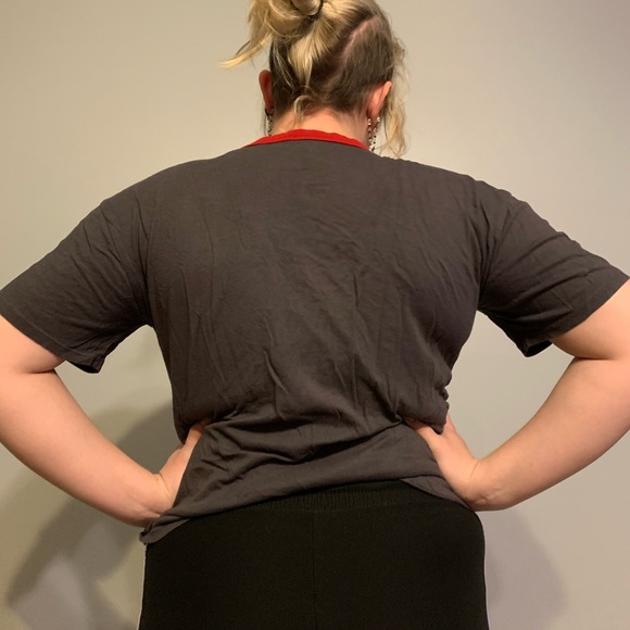 IT chapter 2 crop top - Picture 2 of 2